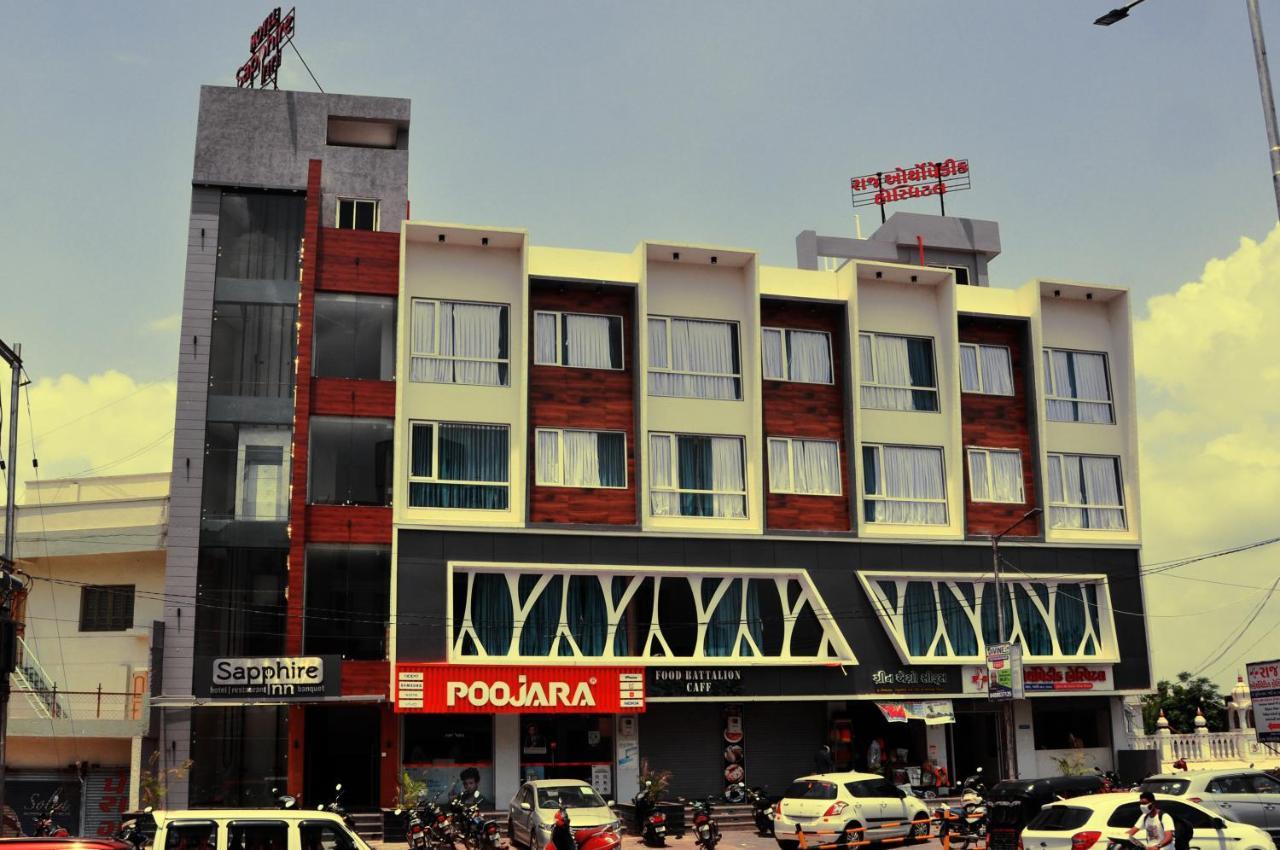 Hotel Sapphire Inn Godhra Exterior foto